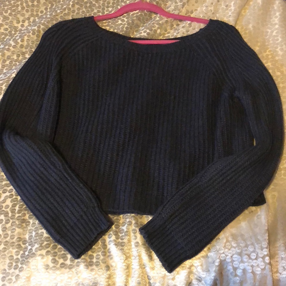Brandy Melville cropped sweater